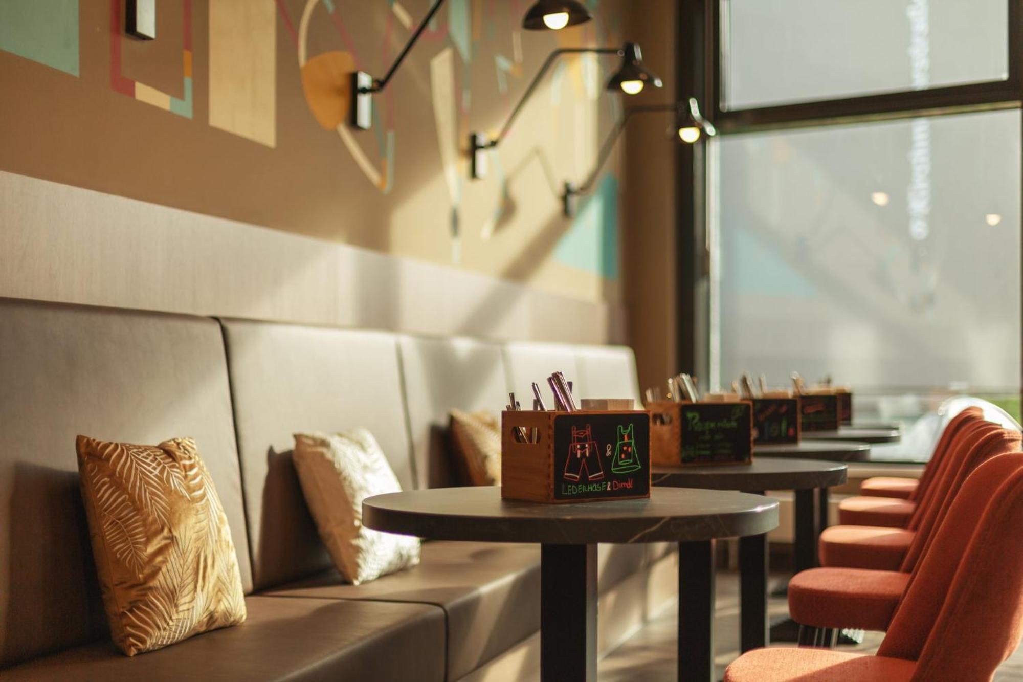 Holiday Inn - The Niu, Sparrow Regensburg By Ihg Exteriér fotografie